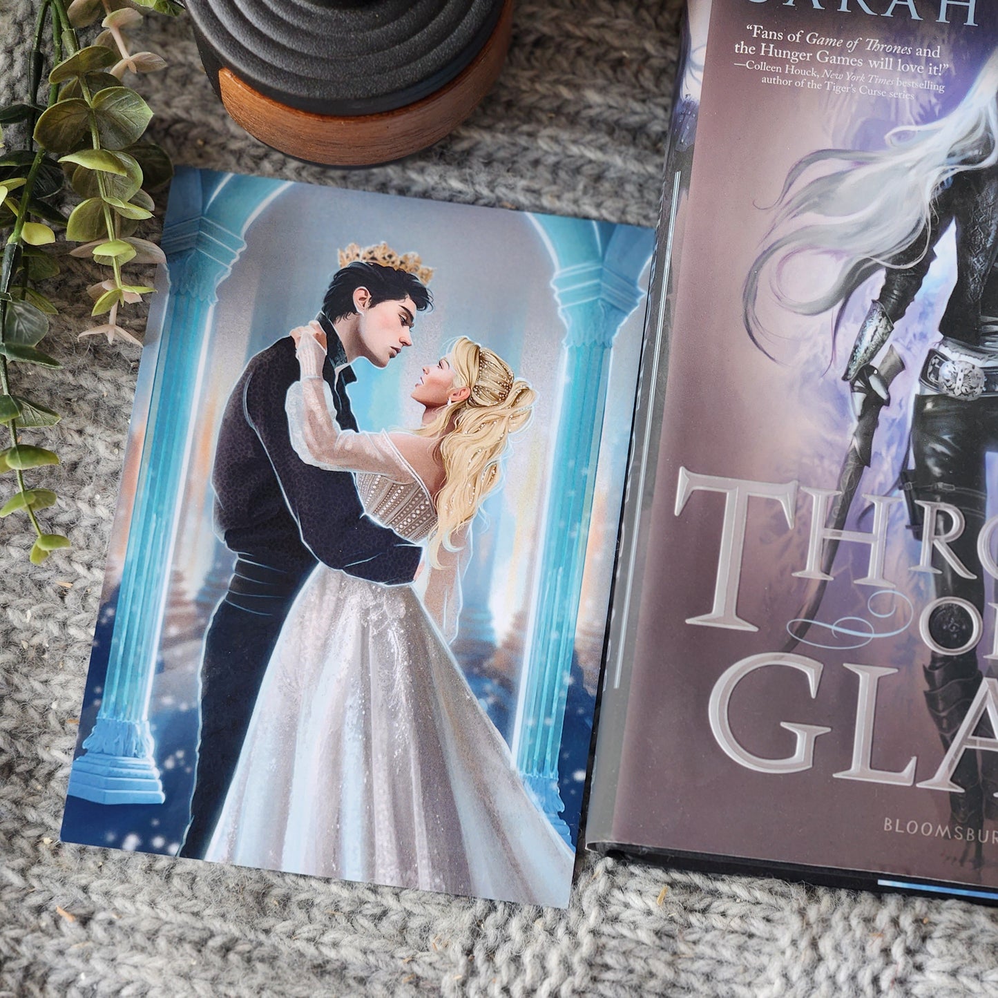 Yulemas: Throne of Glass