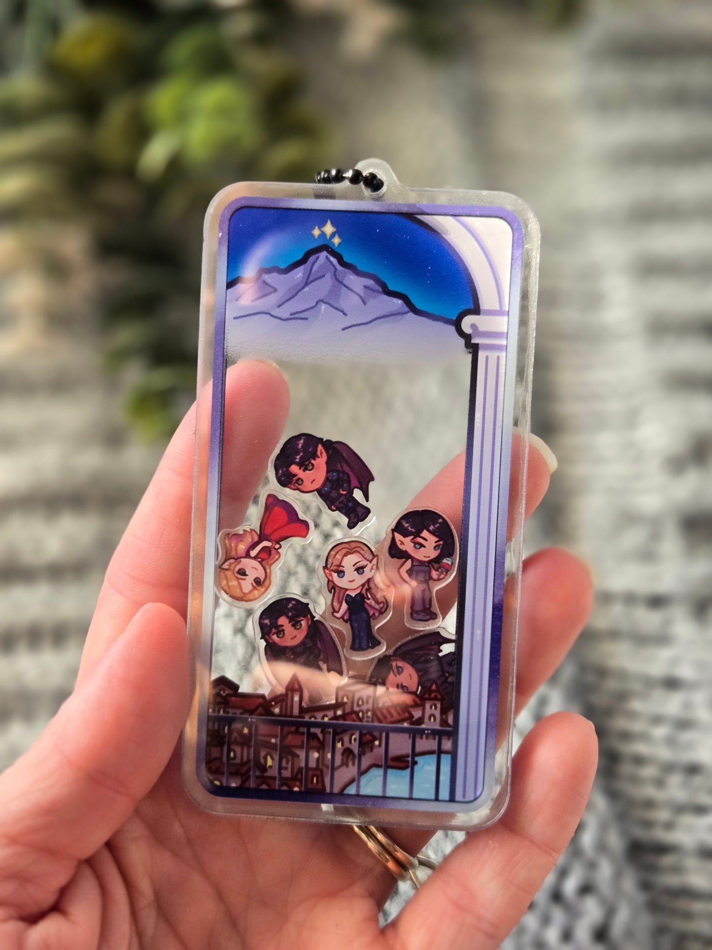Inner Circle Shaker Keychain: A Court of Thorns and Roses
