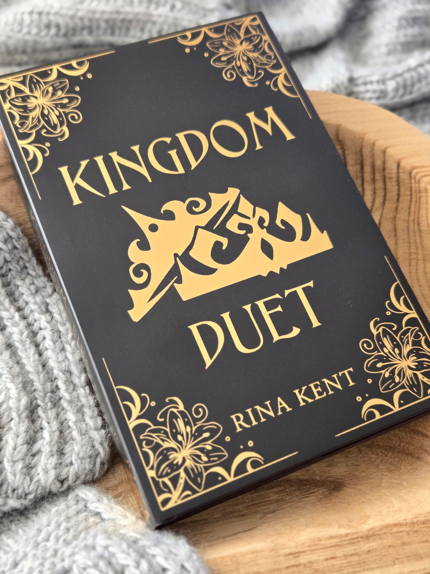 LEFTOVER Year of RINA KENT Author Spotlight Box - KINGDOM DUET