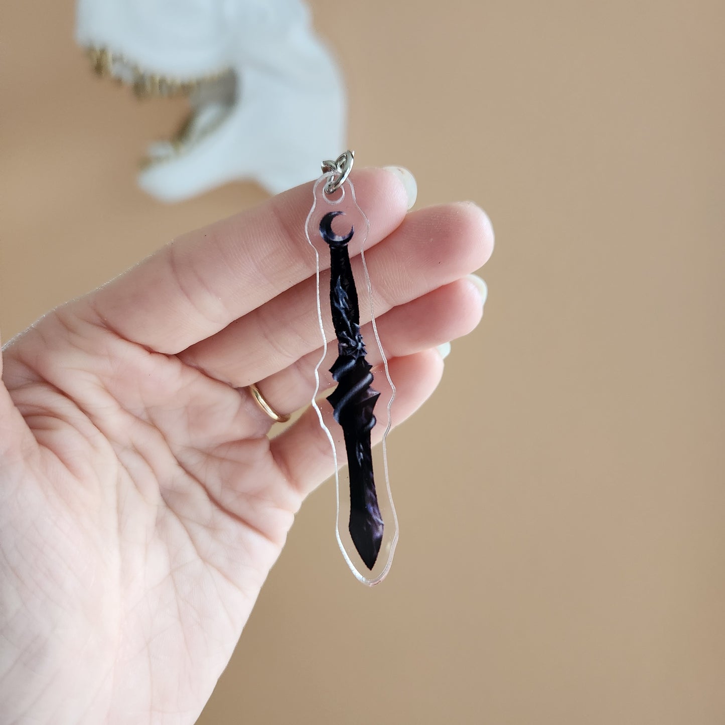 Sera's Dagger Keychain